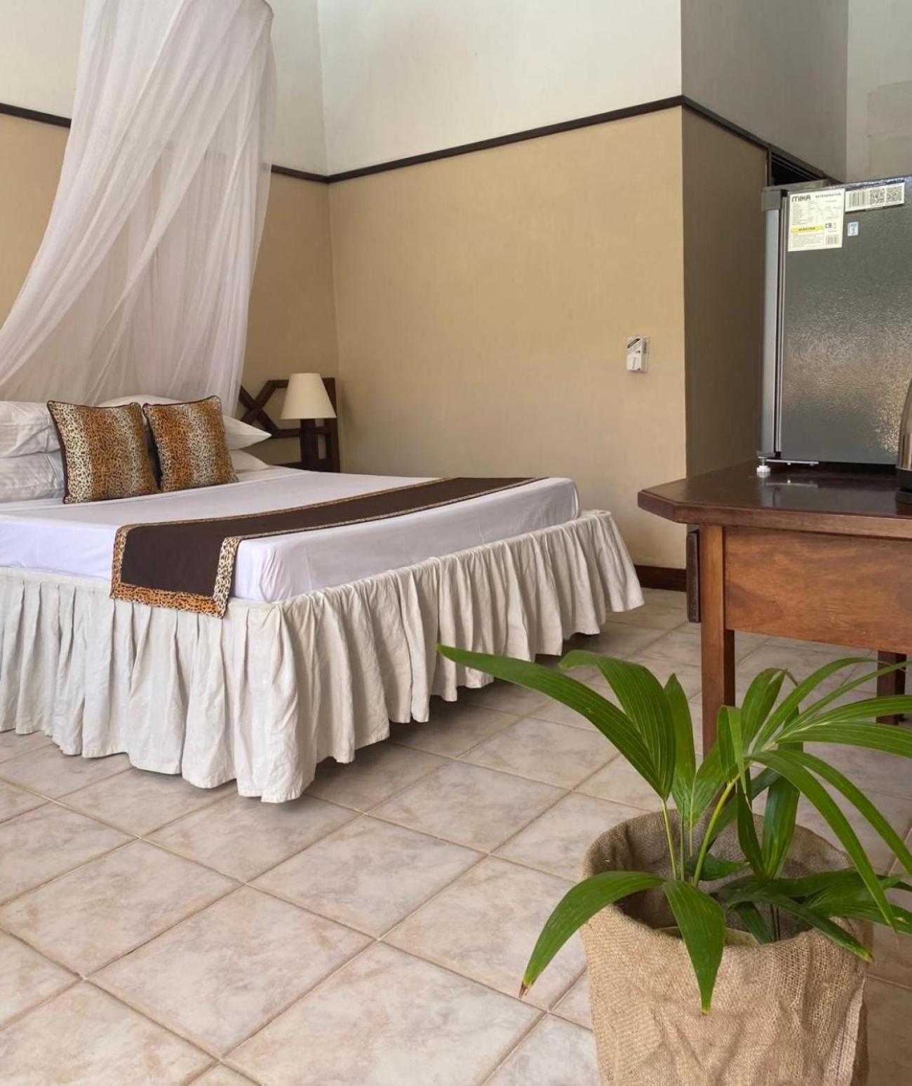 Indiana Beach Apartments Bamburi Εξωτερικό φωτογραφία