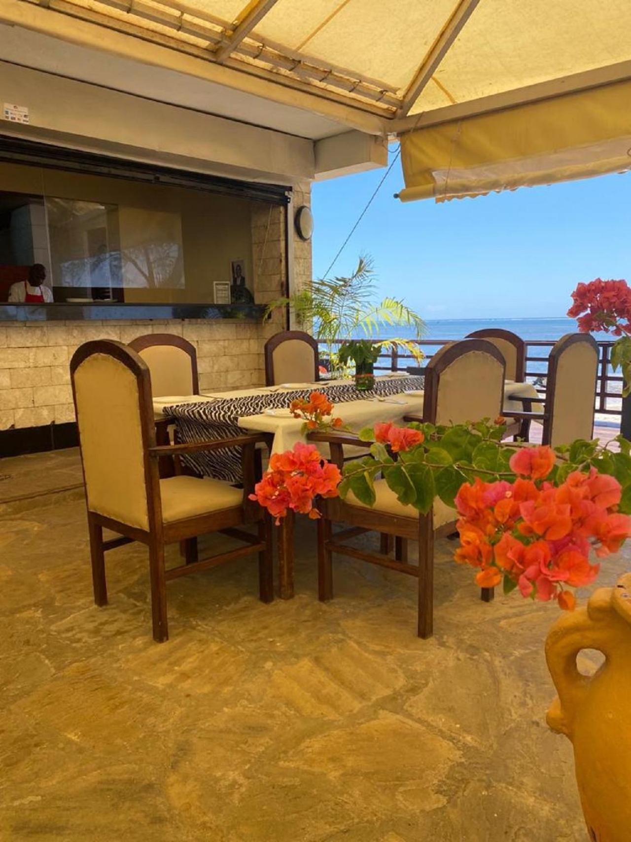 Indiana Beach Apartments Bamburi Εξωτερικό φωτογραφία