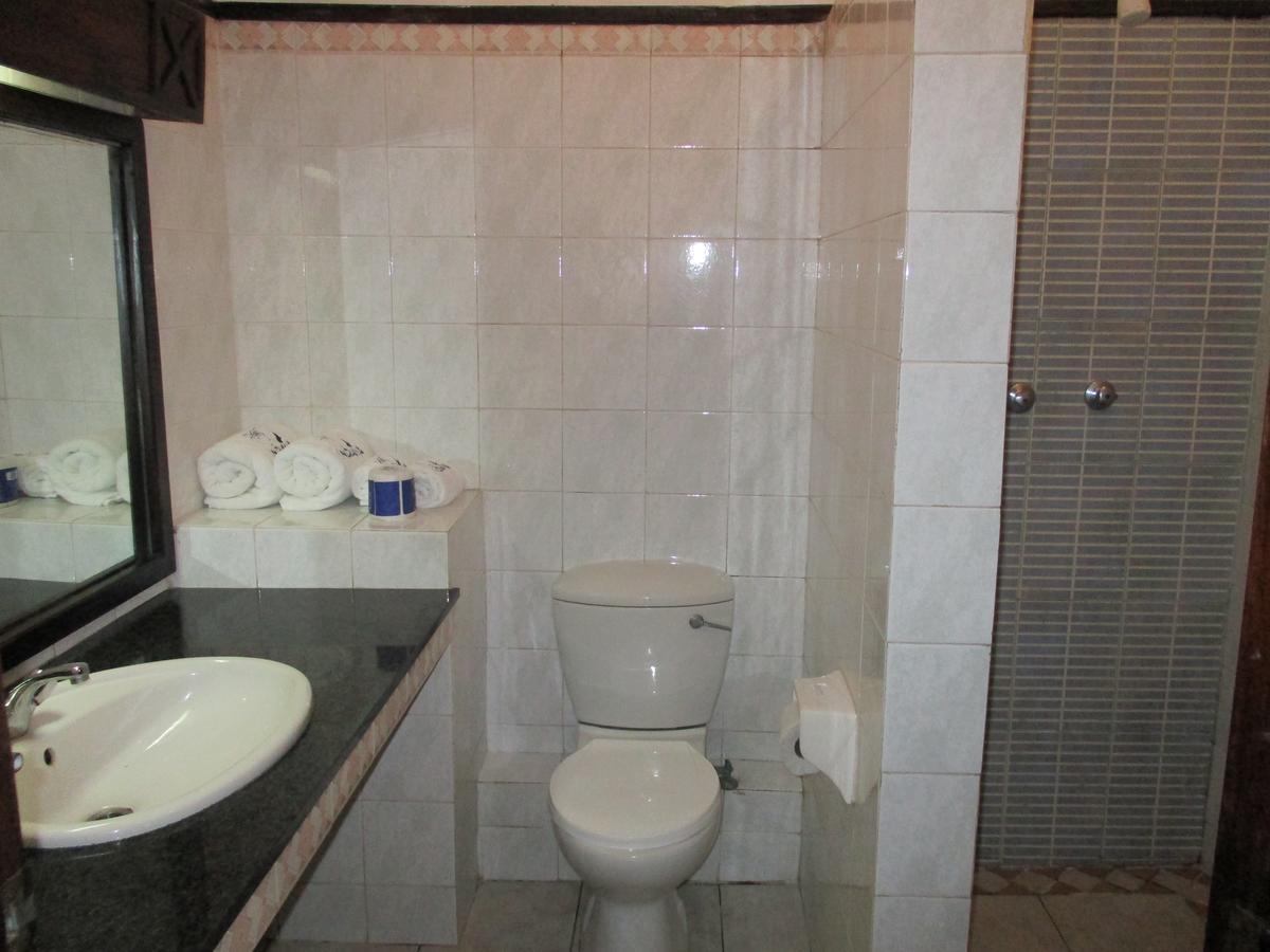 Indiana Beach Apartments Bamburi Εξωτερικό φωτογραφία